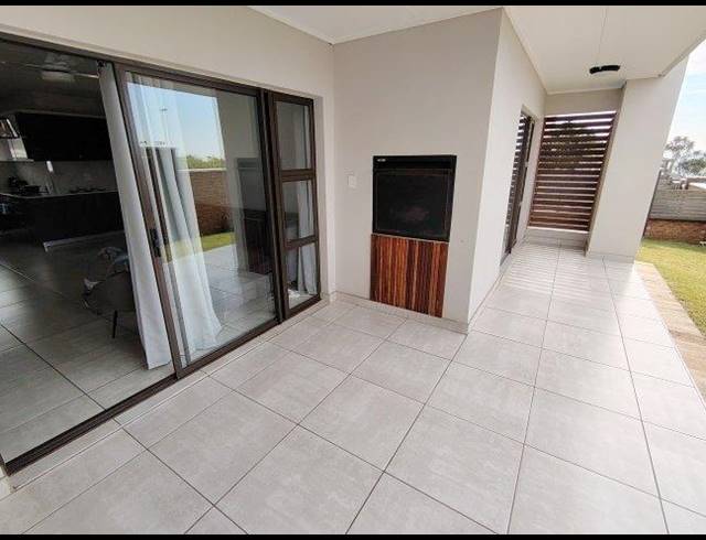3 BEDROOM APARTMENT FOR SALE IN IZINGA